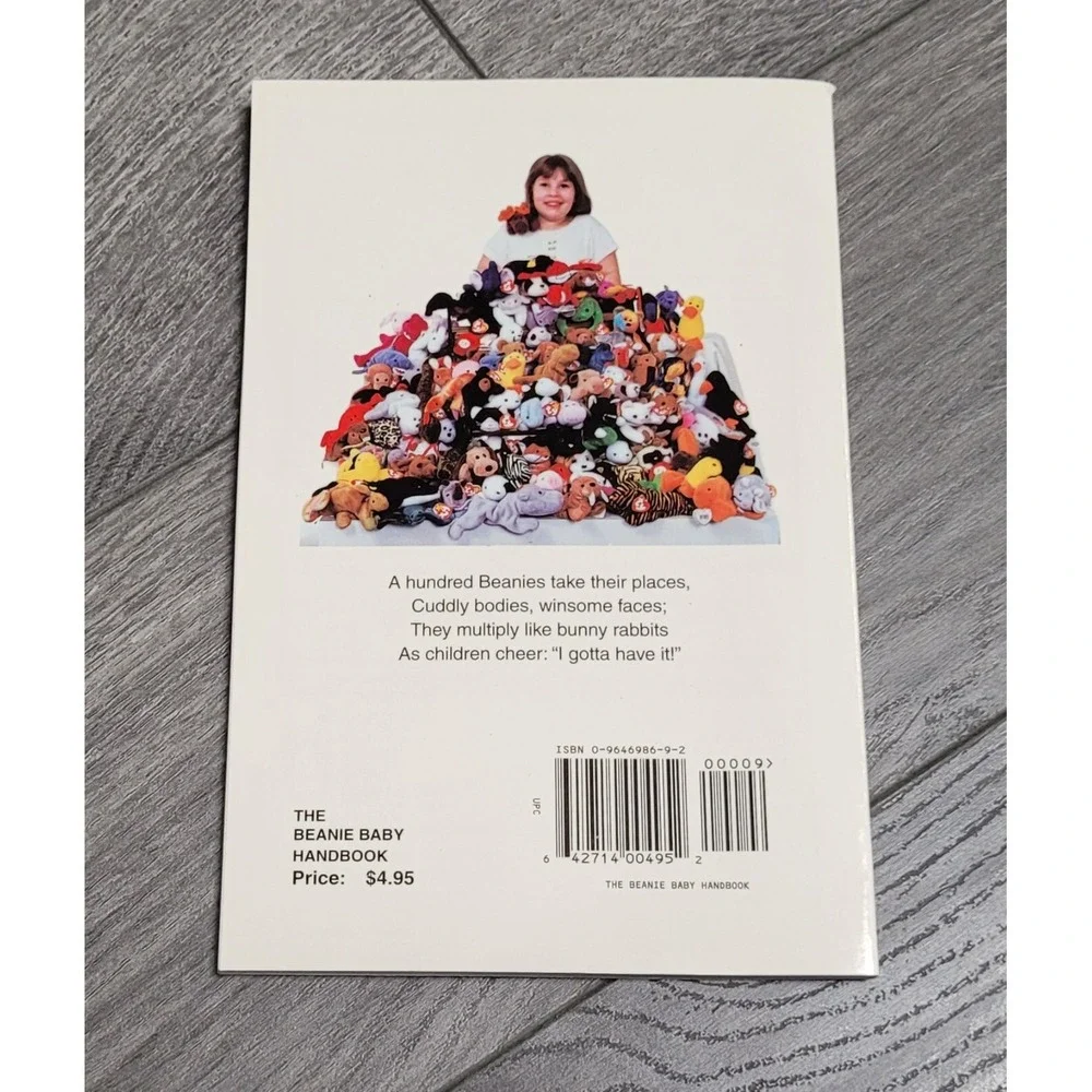 The Beanie Baby Handbook by Les & Sue Fox (Paperback)